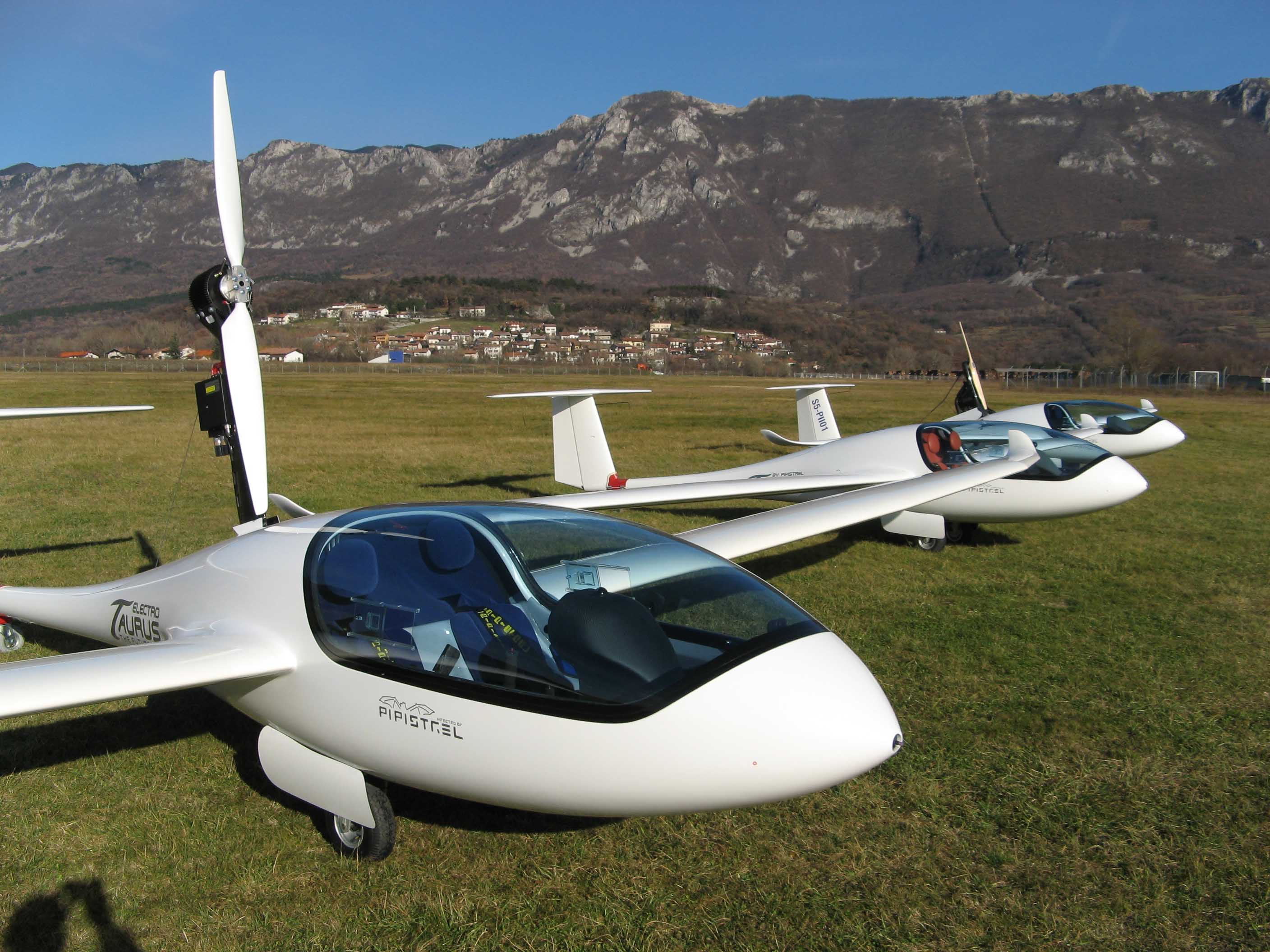 Taurus Electro Pipistrel Slovensko